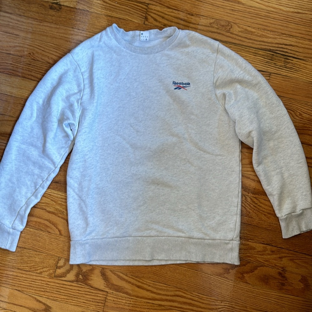Vintage Reebok sweatshirt